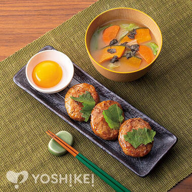 包丁いらず♪照りうま軟骨入り鶏つくね～卵黄添え～