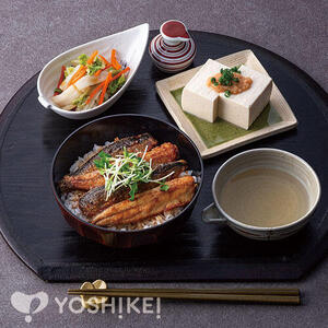 ＜いわしの蒲焼丼御膳＞国産いわしの蒲焼き丼