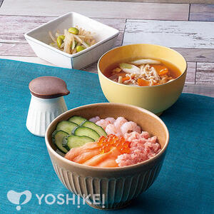 豪華4点盛り☆のせるだけ海鮮丼