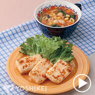チーズ入り華味鳥〔はなみどり〕のステーキ（成型肉）