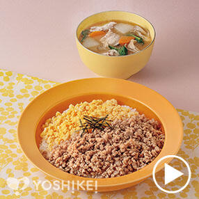 鶏そぼろごはん