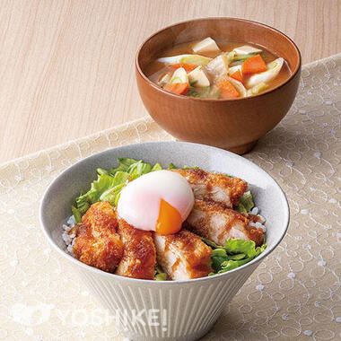 温玉のせおろしチキン竜田丼