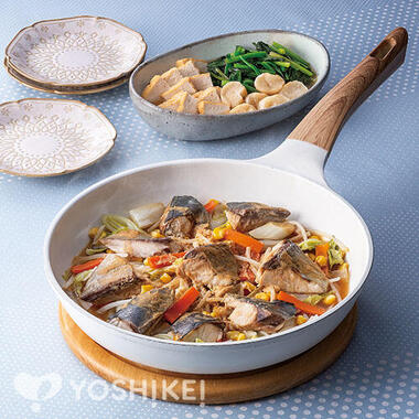 骨取あじとたっぷり野菜のごまみそちゃんちゃん焼き風