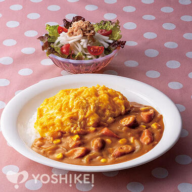 ふわふわたまごのウインナーオムカレー