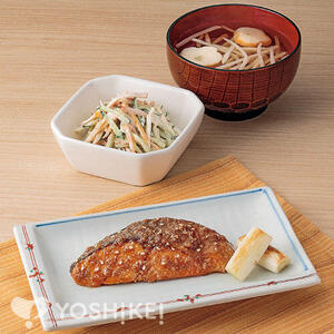鮭のごま照り焼き
