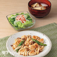 鶏肉ときのこのみそバター炒め　