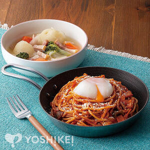 なつかしの味スパゲティナポリタン　～温玉のせ～