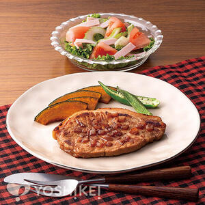 ぽかぽカフェ監修　ポークソテー（シャリアピンソース）