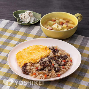 牛すきオムライス