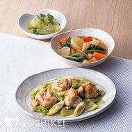 レタスと鶏肉の山賊炒め