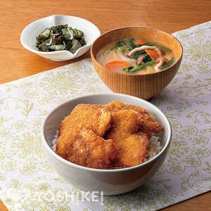 新潟名物　タレカツ丼