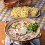 和豚もちぶた　濃厚しょうゆとんこつ鍋