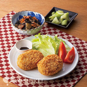 神楽坂つみき監修　メンチカツ