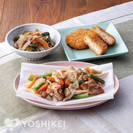 紙包み　鶏肉と野菜の塩麹蒸し