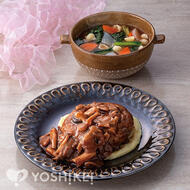 室田シェフ監修 シャスール風煮込みハンバーグ