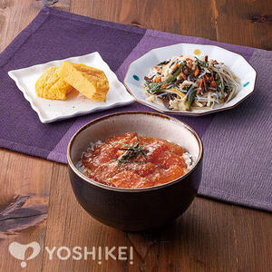 まぐろごまじょうゆ丼