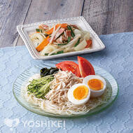 蒸し鶏の彩り冷麺風