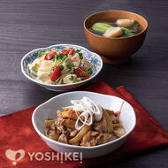牛すじとごぼうの煮込み