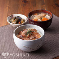ぶりのごまだれ漬け丼