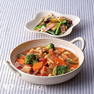 1/3日分の野菜が摂れる!鶏むね肉のトマト煮